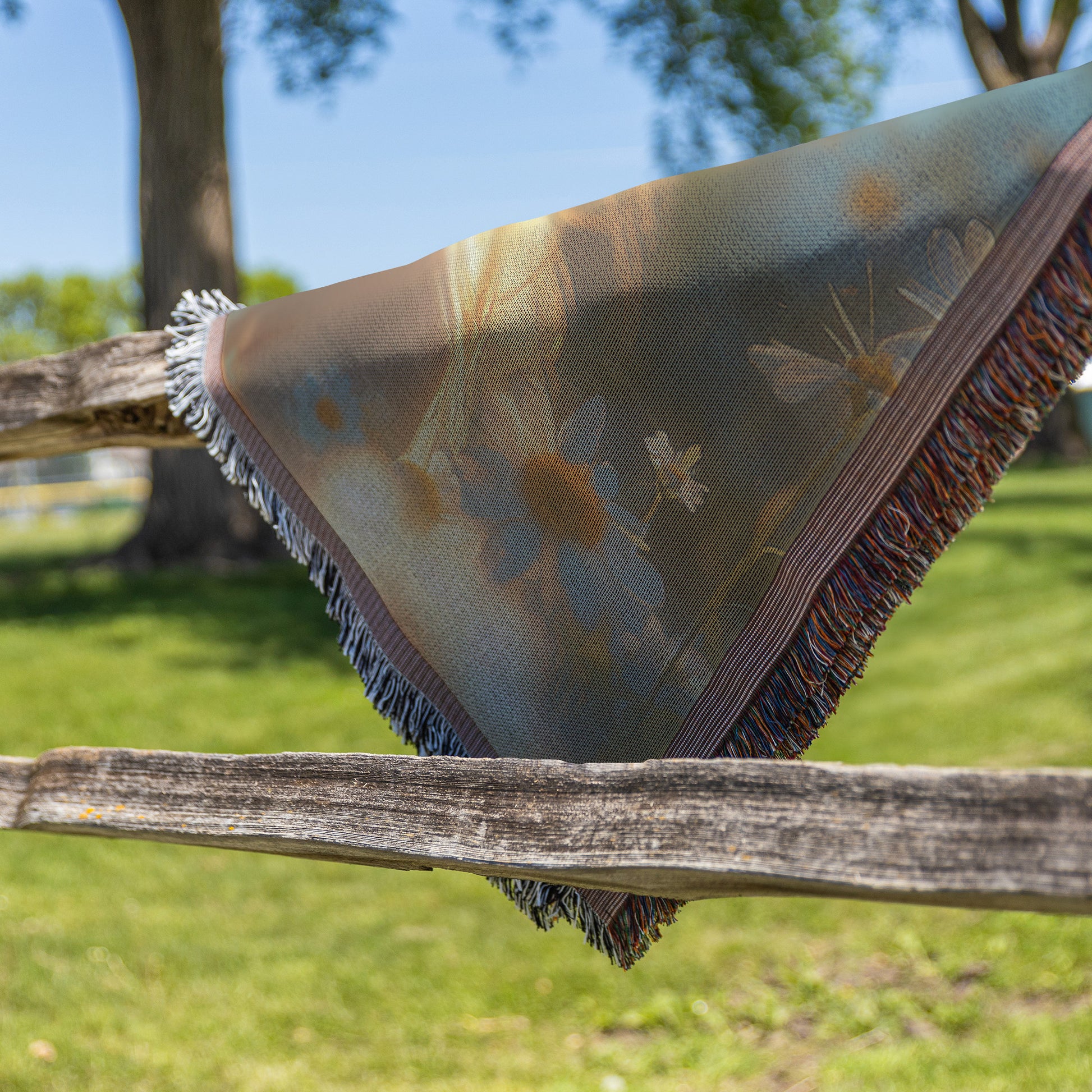 Little Girl Praying in a Field of Daisies  Serene Christian Woven Throw Blanket with Soft Golden Light Peaceful Prayer and Divine Calm for Home Nursery or Sacred Space Decor - Awakening Righteousness