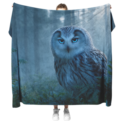 Moonlight_Owl_With_Blue_Eyes_And_Mystica_H_Blanket_Model_Mockup.png
