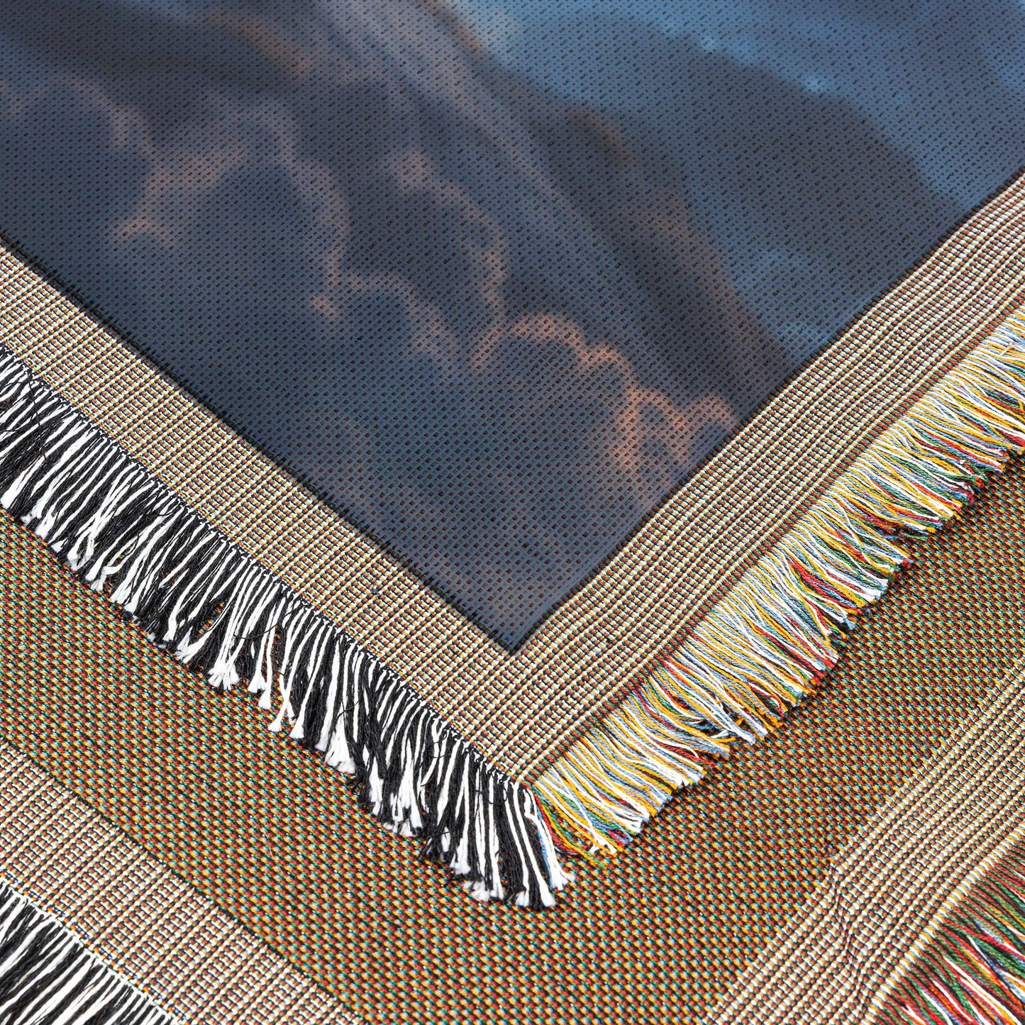 Starry Mountain Sky Reflection Woven Throw Blanket - Awakening Righteousness