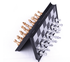 Unique Magnetic Chess Set With High Quality Chessboard